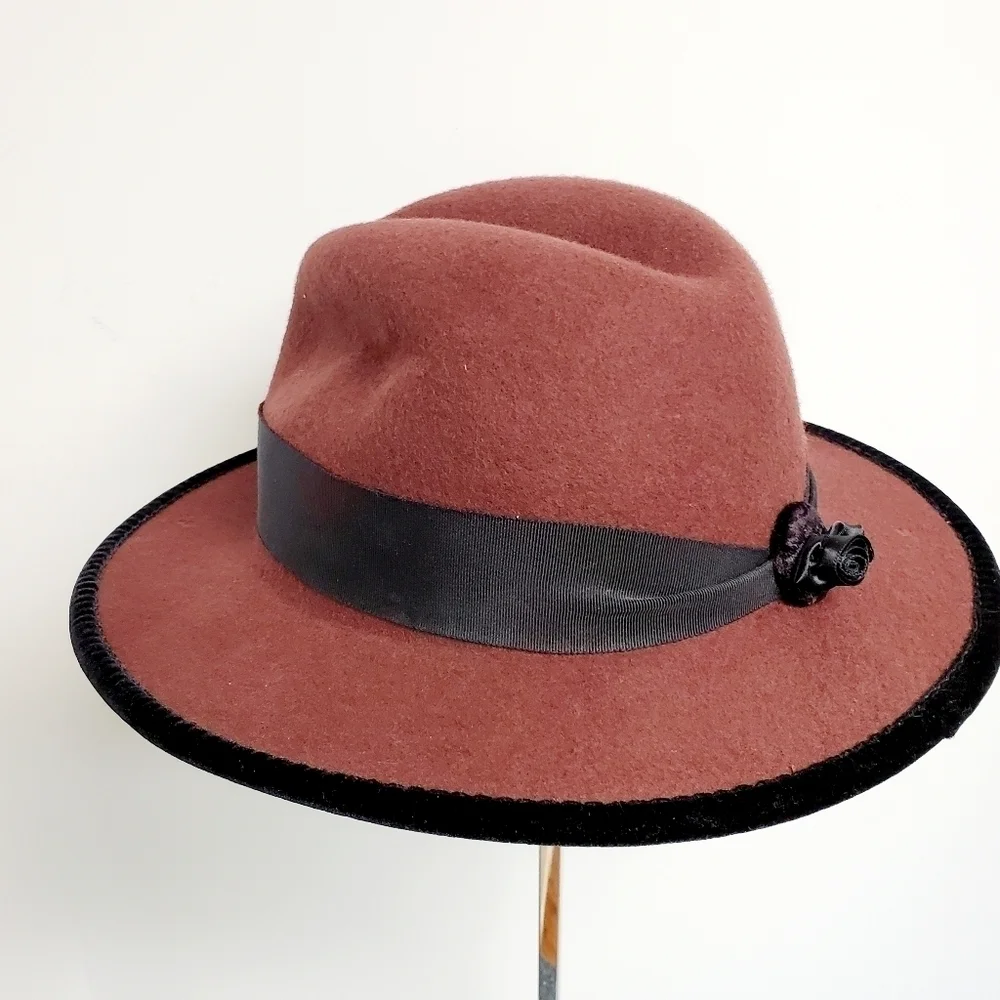 KATHRYN WOOL HAT WITH RIBBON BAND